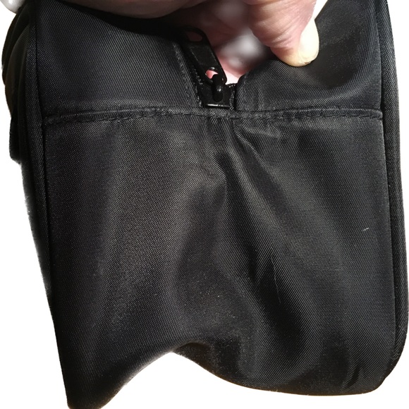 C🌹HANEL🌹Toiletry Cosmetic Bag Pouch or Travel Dopp Shaving Kit - Picture 6 of 10